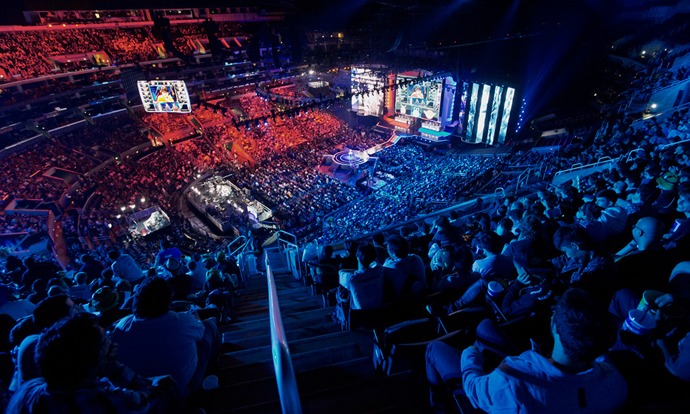 一个伟大的开始！ Weibo Gaming 成功击败了 Oh My God 赢得了首场比赛