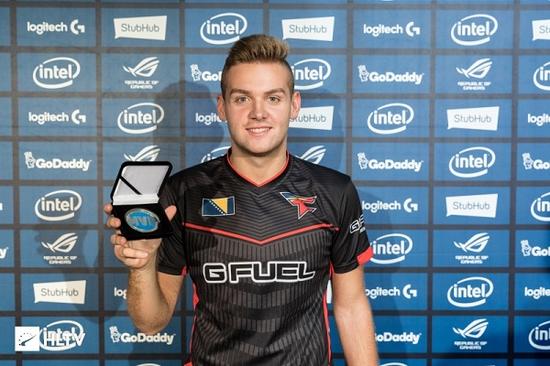 CBLOL解说赛前预测：绝大部分看好EDG战胜GEN