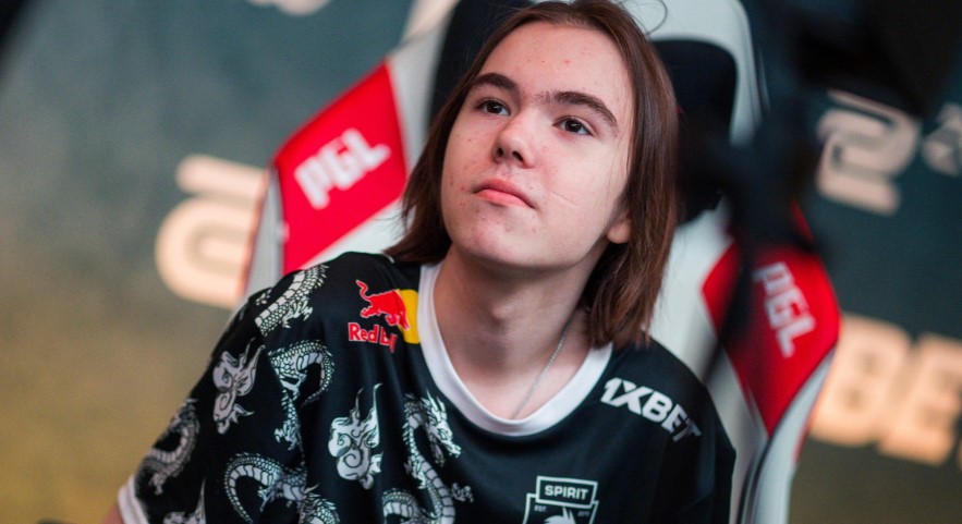 Virtus.pro 替换了 ICY，并签下了 b1st